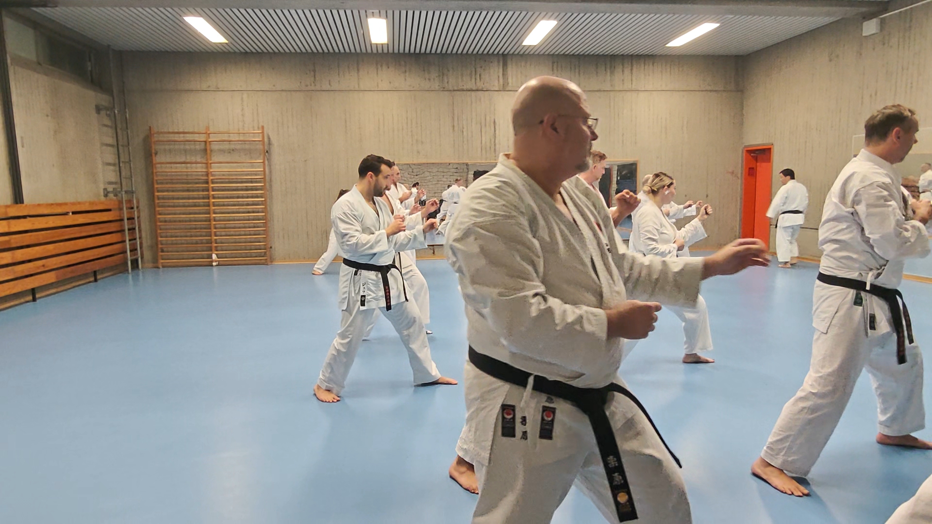 Training im Dojo Yamato Düsseldorf
Trainer Keigo Shimizu 🇯🇵