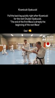 Kizamizuki-Gyakuzuki
Pull the back leg quickly right after Kizamizuki for the next Chudan-Gyakuzuki.
"The end of the first Waza is already the beginning of the next Waza"
Oss! 👊