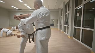 Training im Dojo Yamato Düsseldorf
Trainer Sven Wätzold-Kurihara