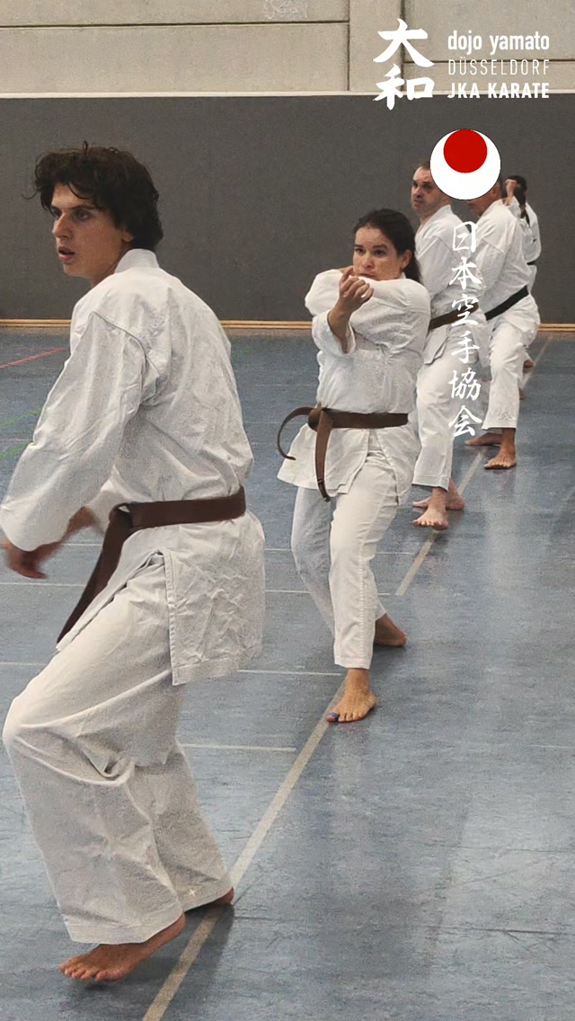 Training im Dojo Yamato Düsseldorf e.V.🥋
www.yamato-duesseldorf.de

#karate #training #fun #jka